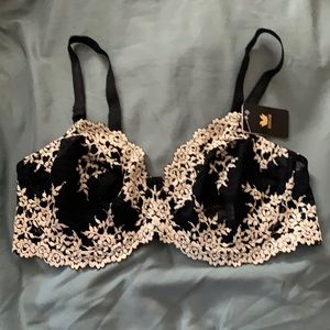 Wacoal Embrace Lace Bra black size 40D